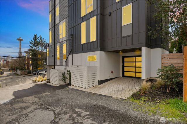 408 Aloha Street, Seattle, WA 98109