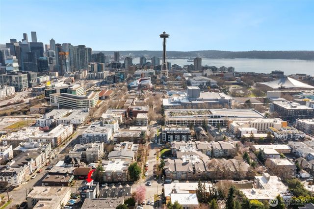 408 Aloha Street, Seattle, WA 98109