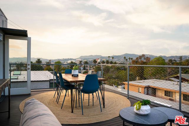927 Hyperion Avenue, Los Angeles, CA 90029