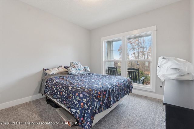 2616 Navigator Lane, Lansing, MI 48911