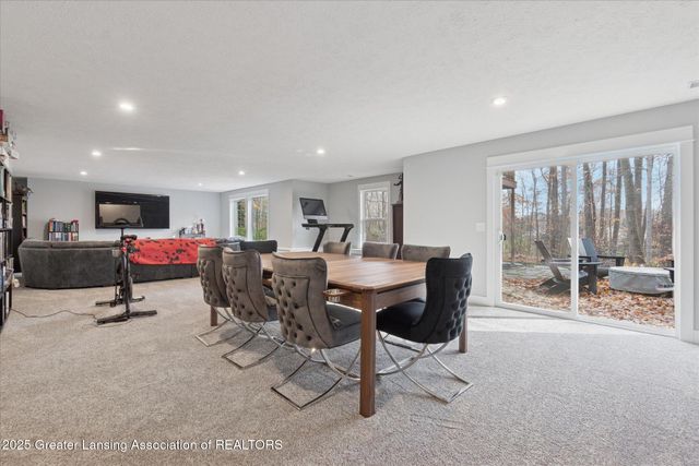 2616 Navigator Lane, Lansing, MI 48911