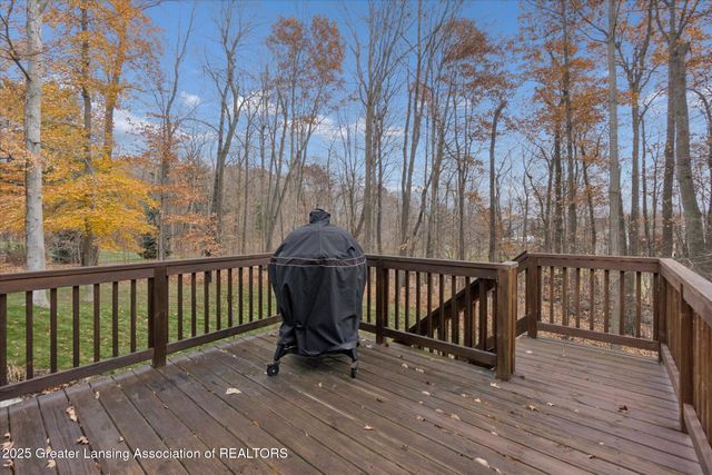 2616 Navigator Lane, Lansing, MI 48911