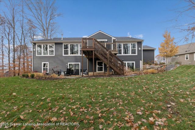 2616 Navigator Lane, Lansing, MI 48911