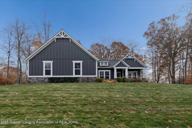 2616 Navigator Lane, Lansing, MI 48911