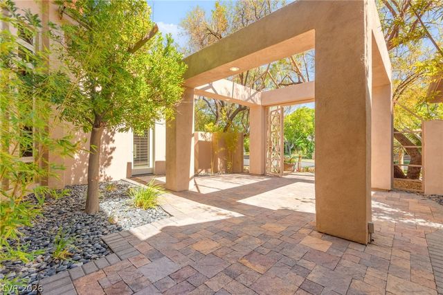 9308 Canyon Classic Drive, Las Vegas, NV 89144