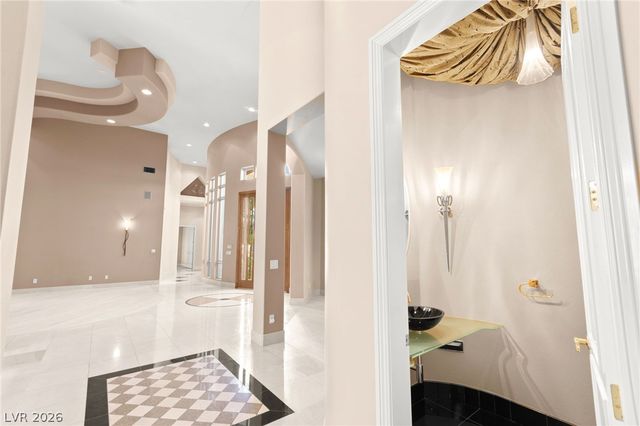 9308 Canyon Classic Drive, Las Vegas, NV 89144
