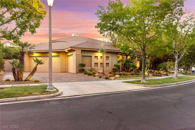 9308 Canyon Classic Drive, Las Vegas, NV 89144