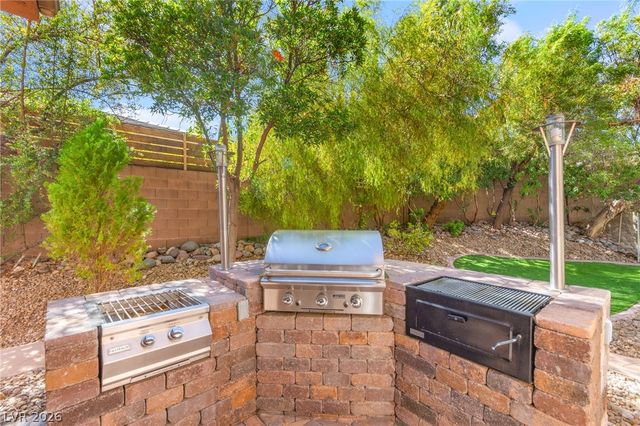 9308 Canyon Classic Drive, Las Vegas, NV 89144