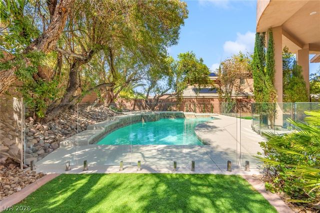 9308 Canyon Classic Drive, Las Vegas, NV 89144