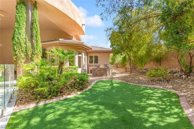 9308 Canyon Classic Drive, Las Vegas, NV 89144