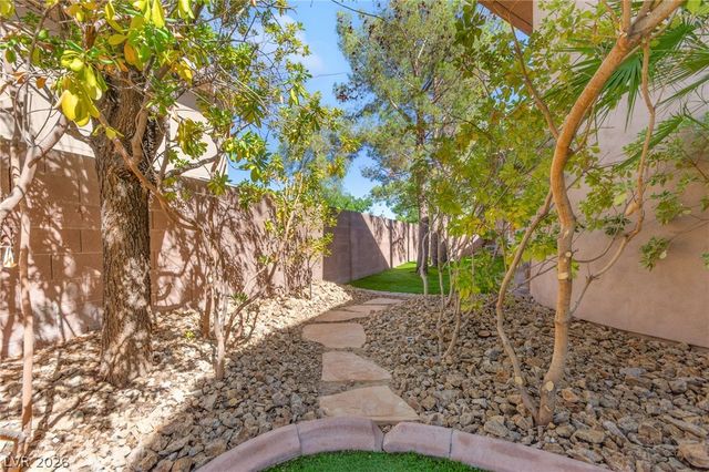 9308 Canyon Classic Drive, Las Vegas, NV 89144