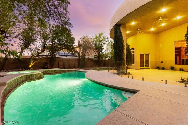 9308 Canyon Classic Drive, Las Vegas, NV 89144
