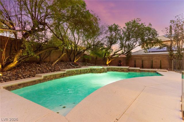 9308 Canyon Classic Drive, Las Vegas, NV 89144