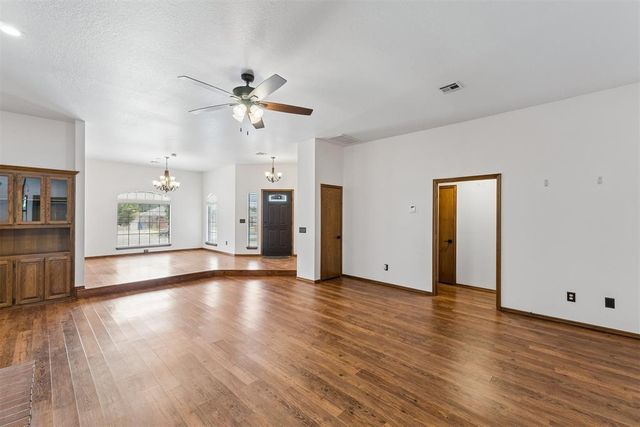 1405 Jami Drive, Norman, OK 73071