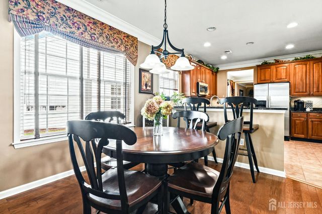 6 Stony Path Drive, South Brunswick, NJ 08810