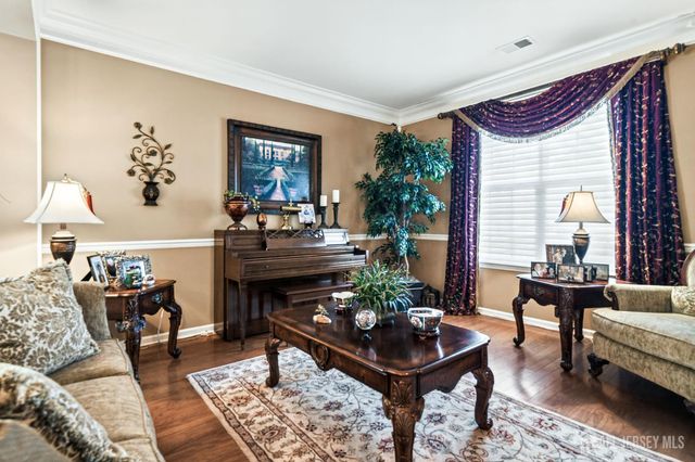6 Stony Path Drive, South Brunswick, NJ 08810