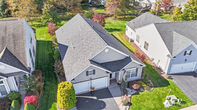 6 Stony Path Drive, South Brunswick, NJ 08810