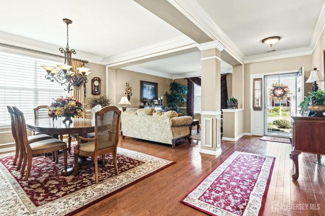 6 Stony Path Drive, South Brunswick, NJ 08810