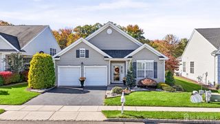 6 Stony Path Drive, South Brunswick, NJ 08810
