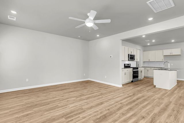 124 Scout Drive, Summerville, SC 29486