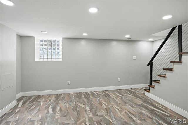 4892 Anderson Avenue, St Louis, MO 63115