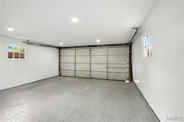 4892 Anderson Avenue, St Louis, MO 63115