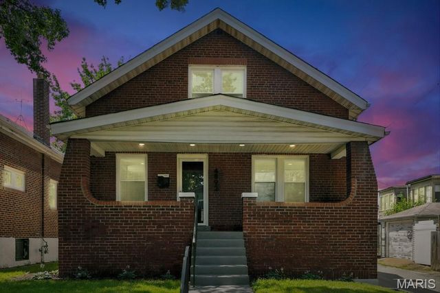 4892 Anderson Avenue, St Louis, MO 63115