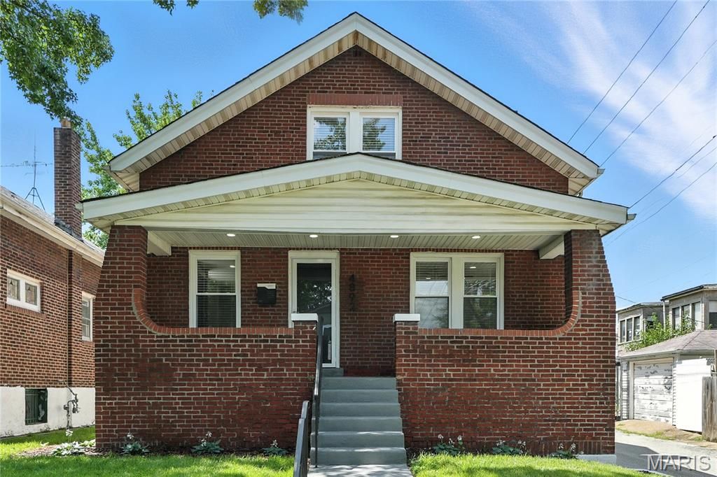 4892 Anderson Avenue, St Louis, MO 63115
