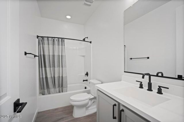 5626 W ALTA MESA Avenue, Laveen, AZ 85339