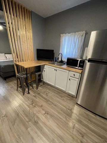 2404 Thornton Dr RD, Austin, TX 78704