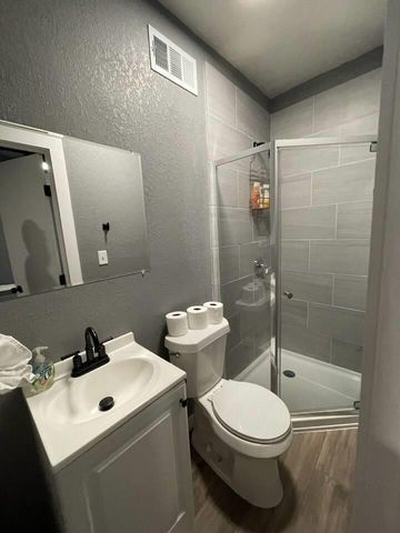 2404 Thornton Dr RD, Austin, TX 78704