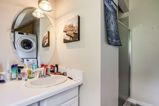 2404 Thornton Dr RD, Austin, TX 78704