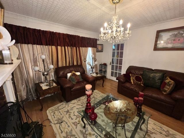 393 Glenwood Ave, East Orange City, NJ 07017