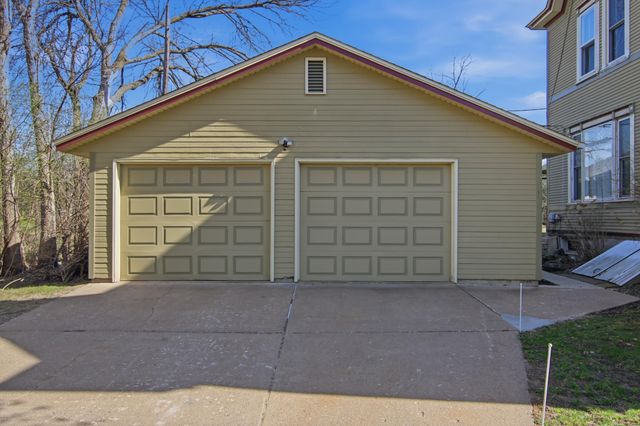 435 Jefferson Street, Eau Claire, WI 54701