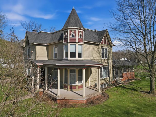 435 Jefferson Street, Eau Claire, WI 54701