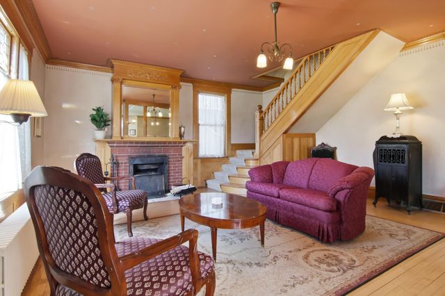 435 Jefferson Street, Eau Claire, WI 54701
