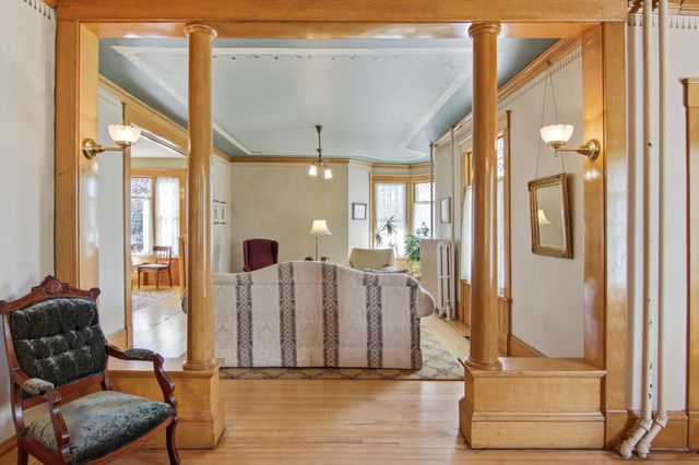 435 Jefferson Street, Eau Claire, WI 54701