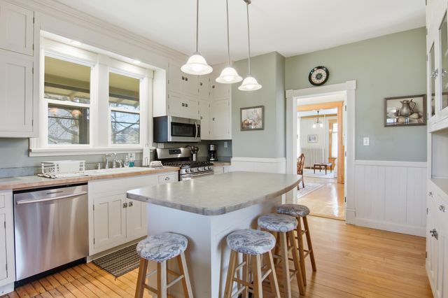 435 Jefferson Street, Eau Claire, WI 54701