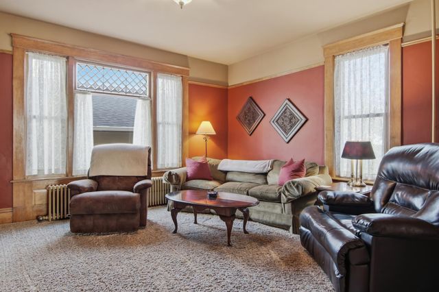 435 Jefferson Street, Eau Claire, WI 54701