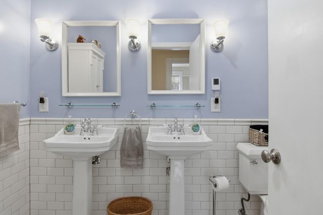 435 Jefferson Street, Eau Claire, WI 54701
