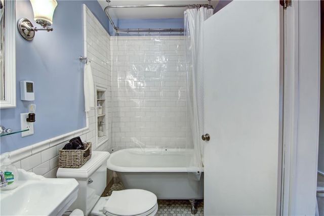 435 Jefferson Street, Eau Claire, WI 54701