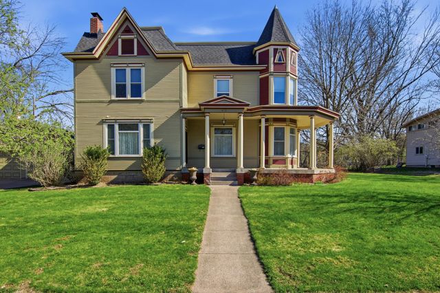 435 Jefferson Street, Eau Claire, WI 54701