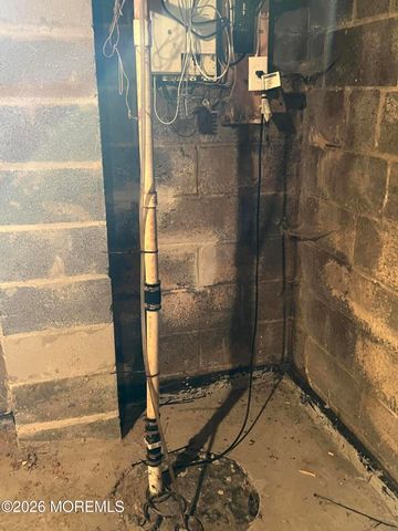 71 Marcshire Drive, Middletown, NJ 07748