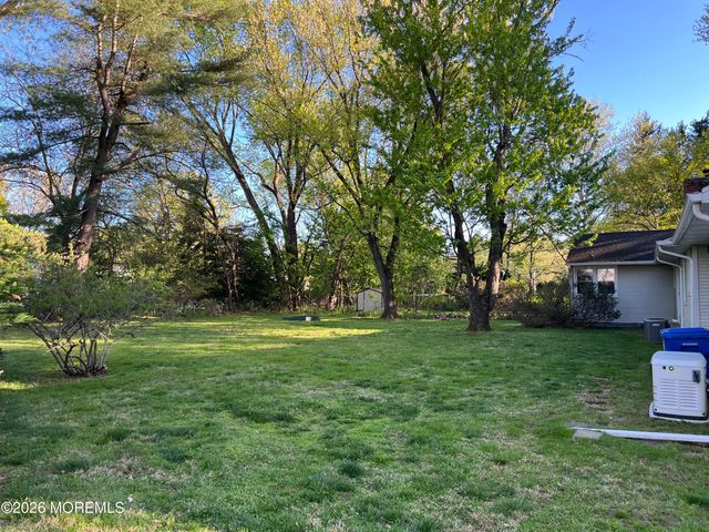 71 Marcshire Drive, Middletown, NJ 07748