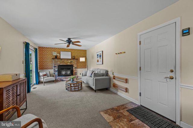 1947 GARDENIA ST, Eldersburg, MD 21784