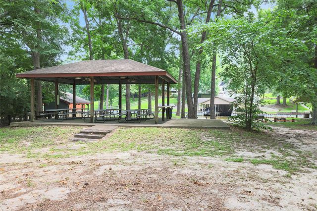 220 Harbor Run Drive, Coldspring, TX 77331