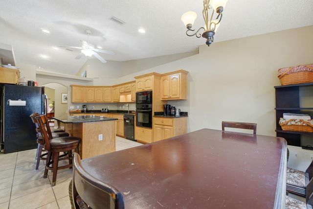 7599 Brewster Street, Navarre, FL 32566