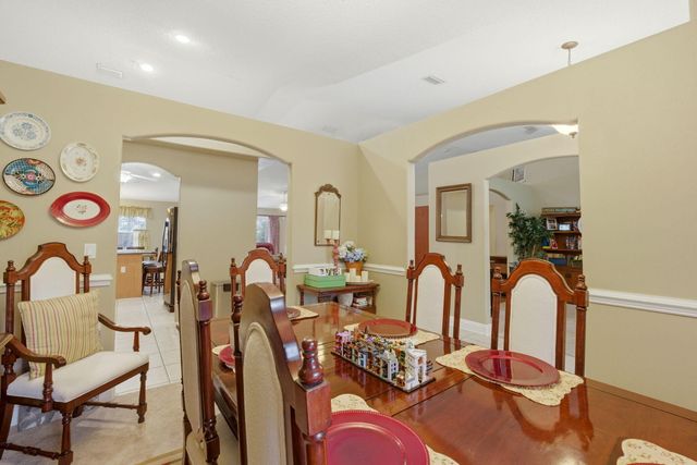 7599 Brewster Street, Navarre, FL 32566