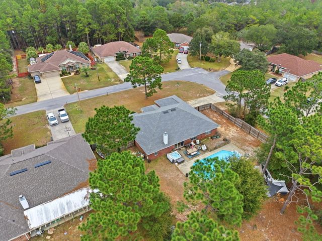 7599 Brewster Street, Navarre, FL 32566