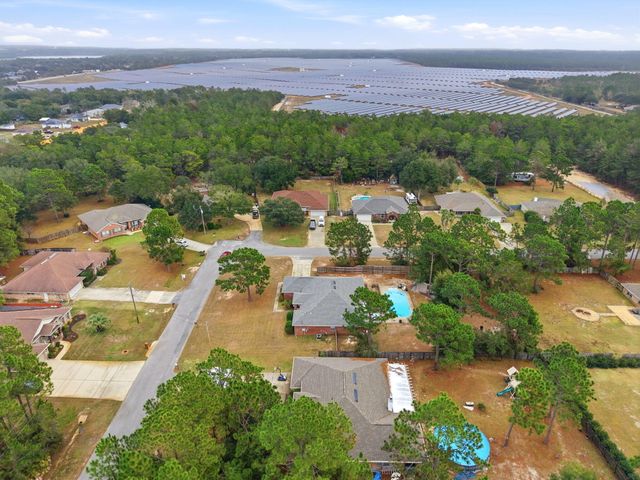 7599 Brewster Street, Navarre, FL 32566